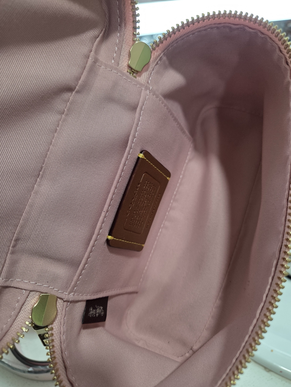 Coach Rainer Bag - Picture 7 of 8